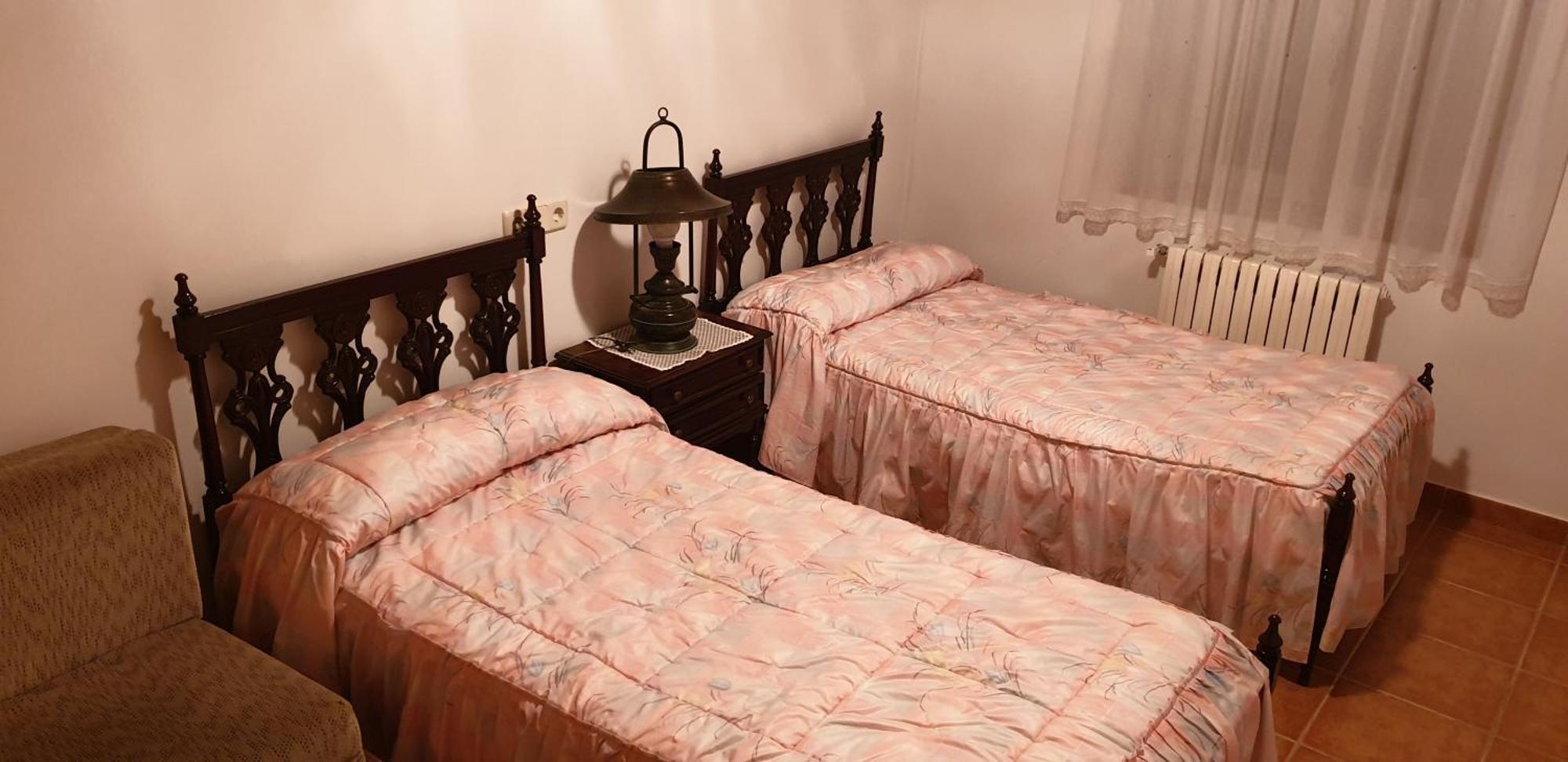 Apartamento Rural La Muralla De Pedraza Chavida エクステリア 写真
