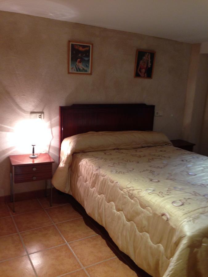 Apartamento Rural La Muralla De Pedraza Chavida エクステリア 写真