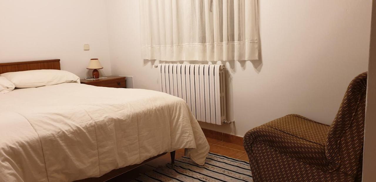 Apartamento Rural La Muralla De Pedraza Chavida エクステリア 写真
