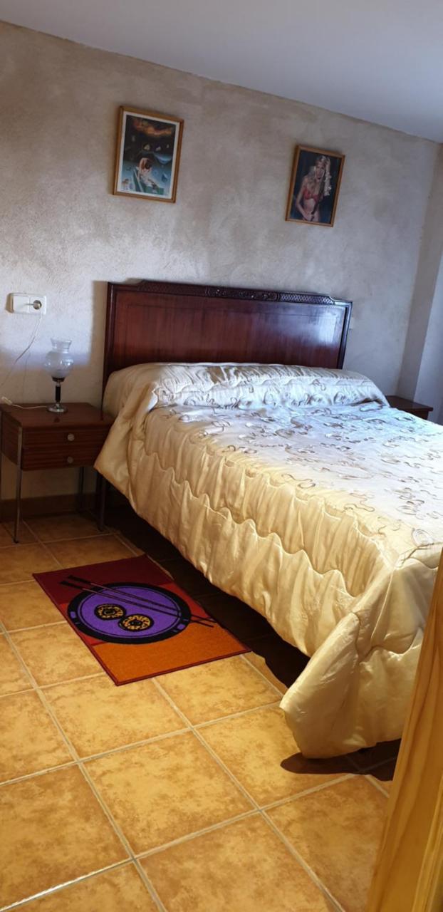 Apartamento Rural La Muralla De Pedraza Chavida エクステリア 写真