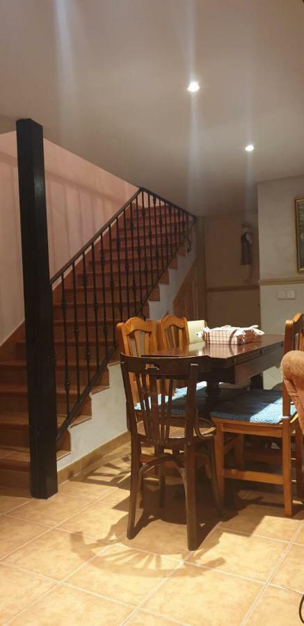 Apartamento Rural La Muralla De Pedraza Chavida エクステリア 写真