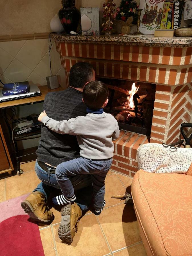 Apartamento Rural La Muralla De Pedraza Chavida エクステリア 写真