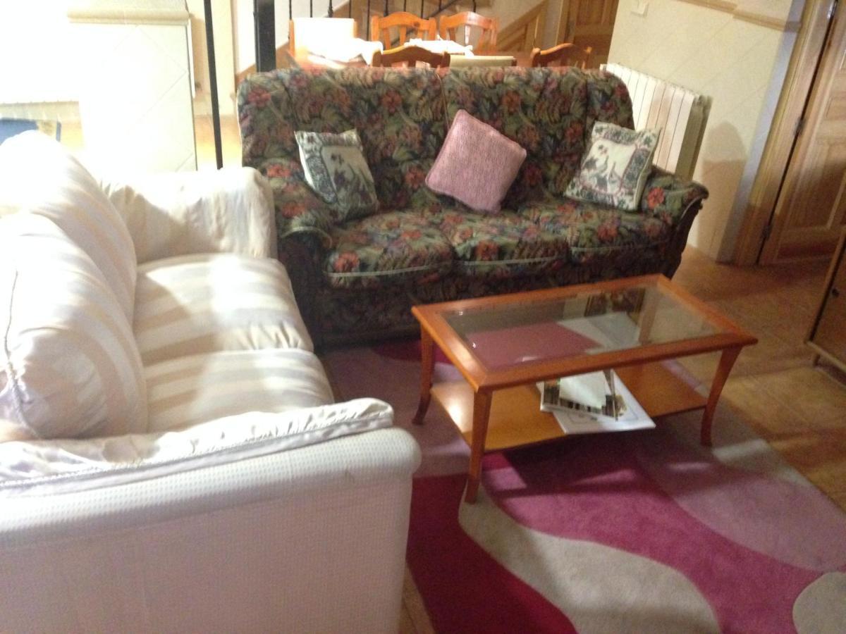 Apartamento Rural La Muralla De Pedraza Chavida エクステリア 写真